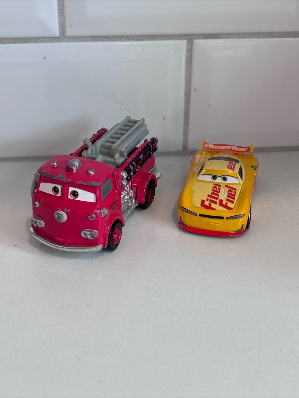Disney Cars Die-Cast Race Car Red and Gogo